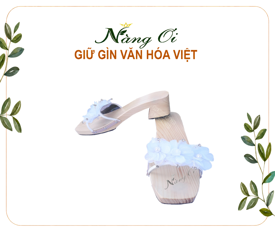 guốc gỗ nữ làm từ gỗ thông cao 5cm